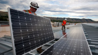 Mihajlović: Građani koji ugrade solarne panele struju će plaćati 700 dinara mesečno
