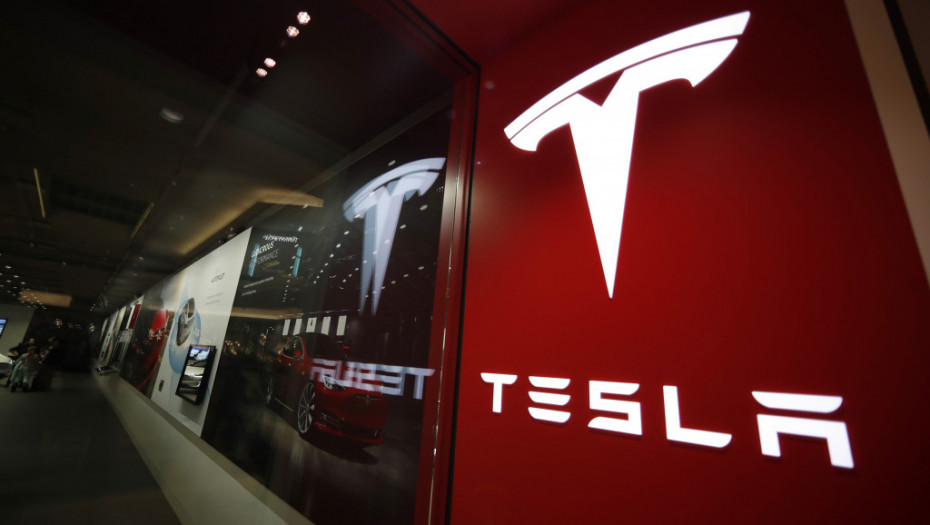 Tesla otvara fabriku u Šangaju, proizvodiće velike baterije