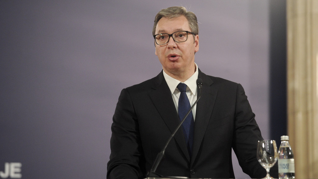 Vučić najavio da će Srbija pored ruske, proizvoditi i kinesku vakcinu