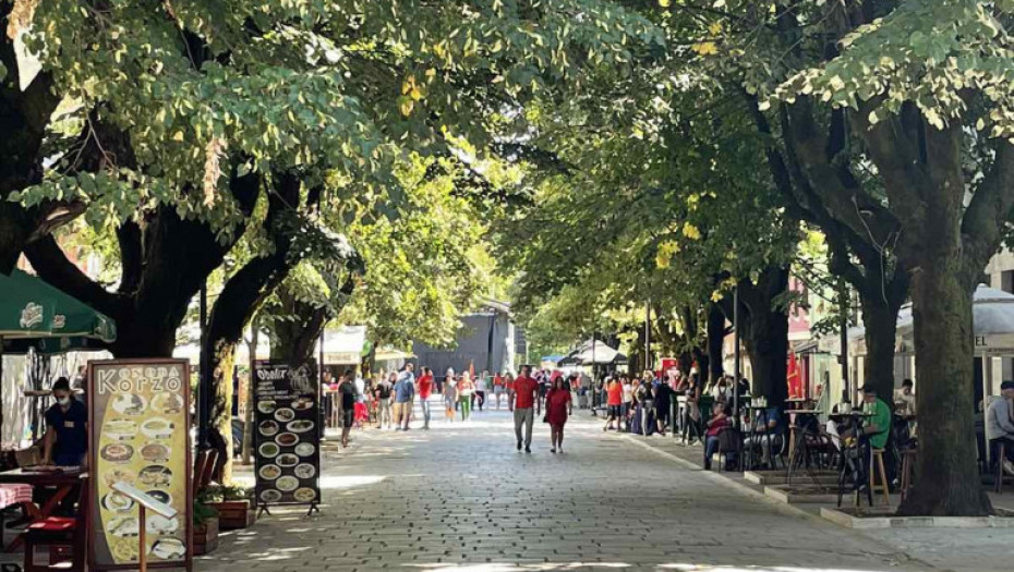 Crnogorci od sutra u tržne centre i ugostiteljske objekte samo sa kovid potvrdom