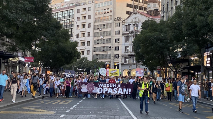 "Za Srbiju bez smoga": Održan protest grupe građana "Eko straža" zbog zagađenja vazduha