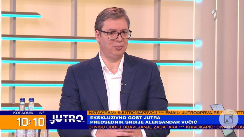 Vučić: Vlada Crne Gore odluku o odlaganju ustoličenja Joanikija promenila sat posle ponoći
