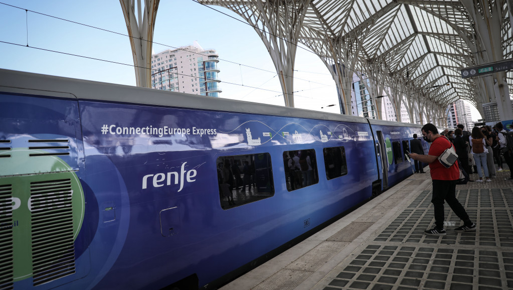Krenuo voz koji povezuje Evropu - proći će kroz 26 zemalja, a 12. septembra stiže u Beograd