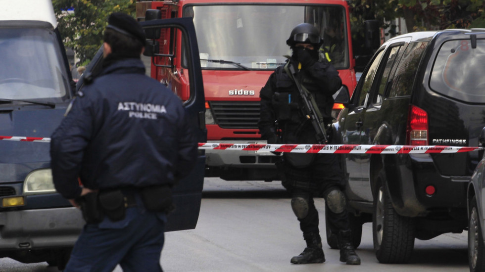 Grupa građana u Grčkoj uhapsila direktora škole i odvela u policijsku stanicu