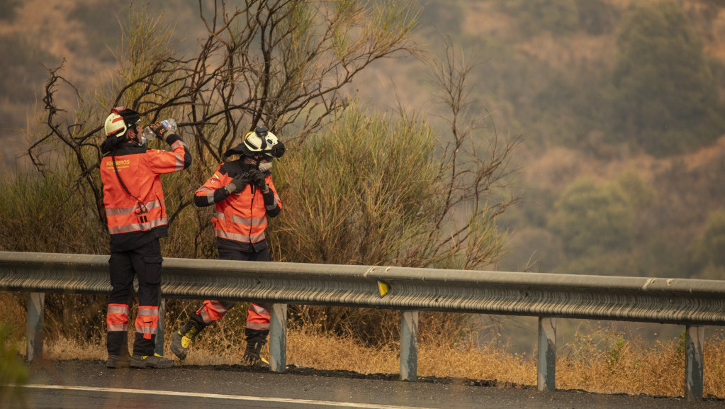 Požar u Španiji uništio je skoro 7.000 hektara šuma, ljudi se evakuišu, vojska pritekla u pomoć
