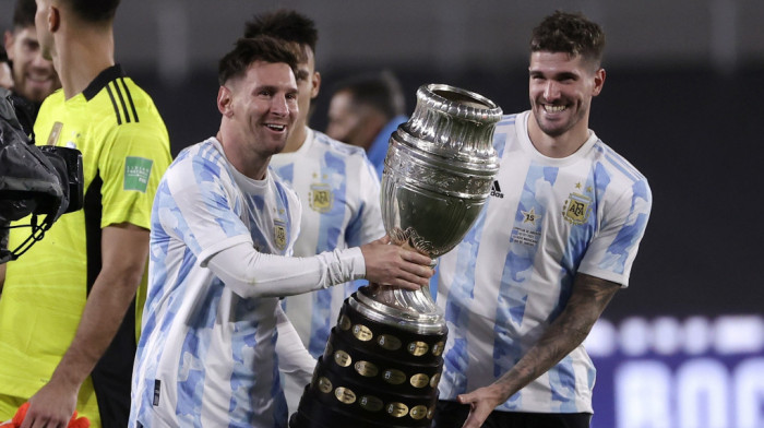 Lionel Mesi može da odigra 1.000. meč u kariijeri na SP u Kataru: Slavni Argentinac priželjkuje jubilej uz titulu
