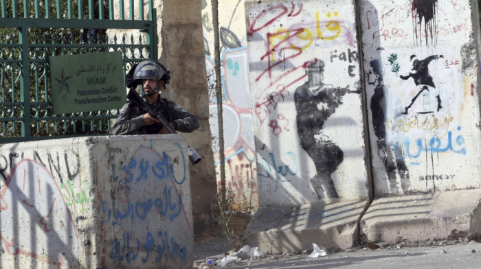 Izraelska policija ubila Palestinca koji je pokušao da ih napadne