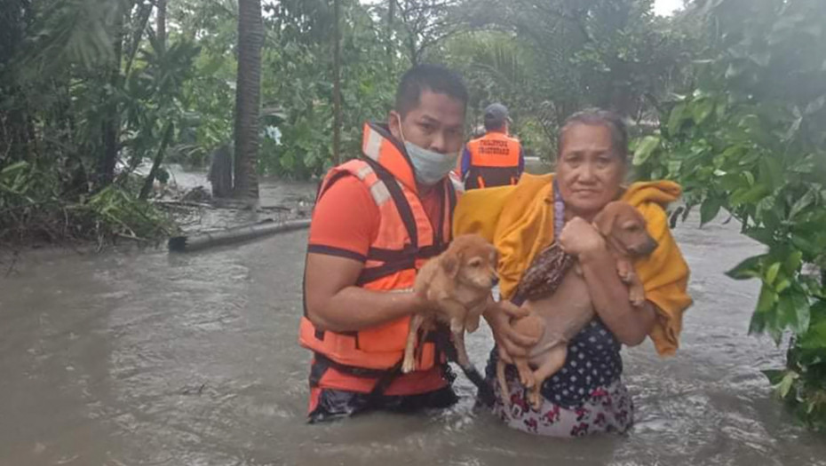 Super tajfun brzine i do 260 kilometara na sat pogodio krajnji sever Filipina