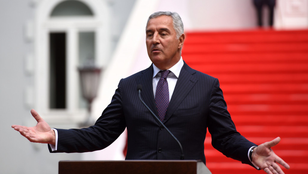 Đukanović: Abazoviću će suditi birači, sudovi i istorija, URA: Đukanoviću su birači već presudili