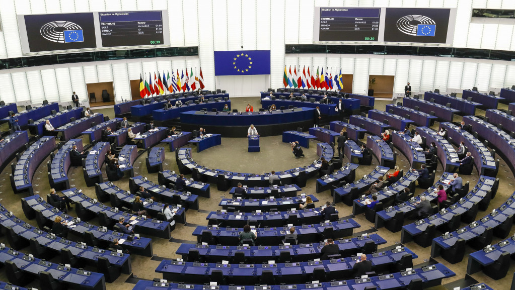 Izveštaj Transparensi Internešnal: Evroposlanici imaju dodatnu zaradu i do 11 miliona evra
