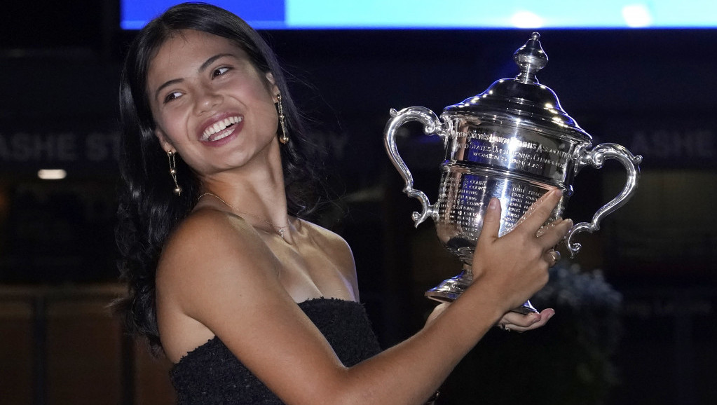 Interesantna anegdota Eme Radukanu: Ostala bez slušalica, pa na US Openu zaradila za nove