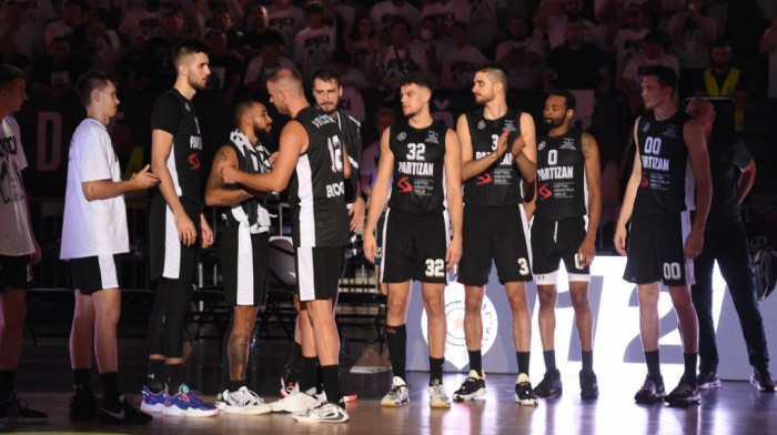 Veče puno emocija: Partizan pobedio Efes