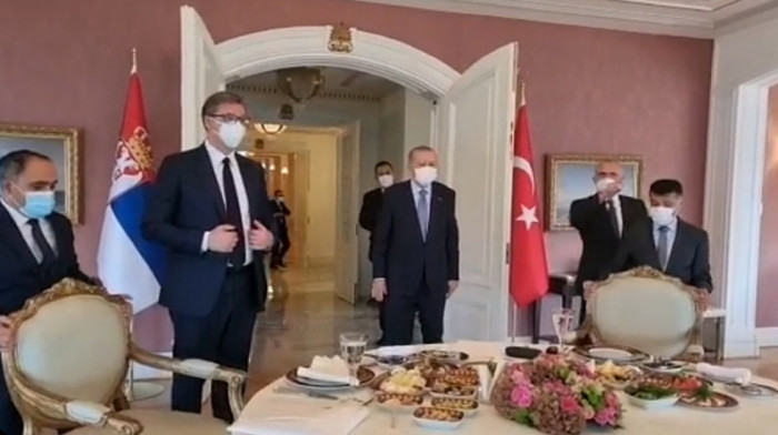 Vučić u Turskoj, počeo sastanak sa Redžepom Tajipom Erdoganom