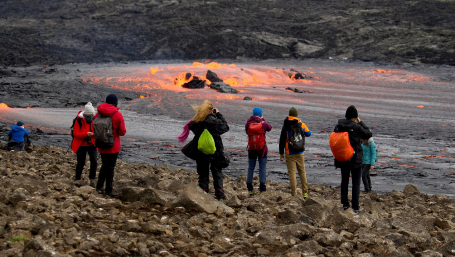 Erupcija vulkana na Islandu traje već šest meseci: Dosad je izbacio 143 miliona kubnih metara lave