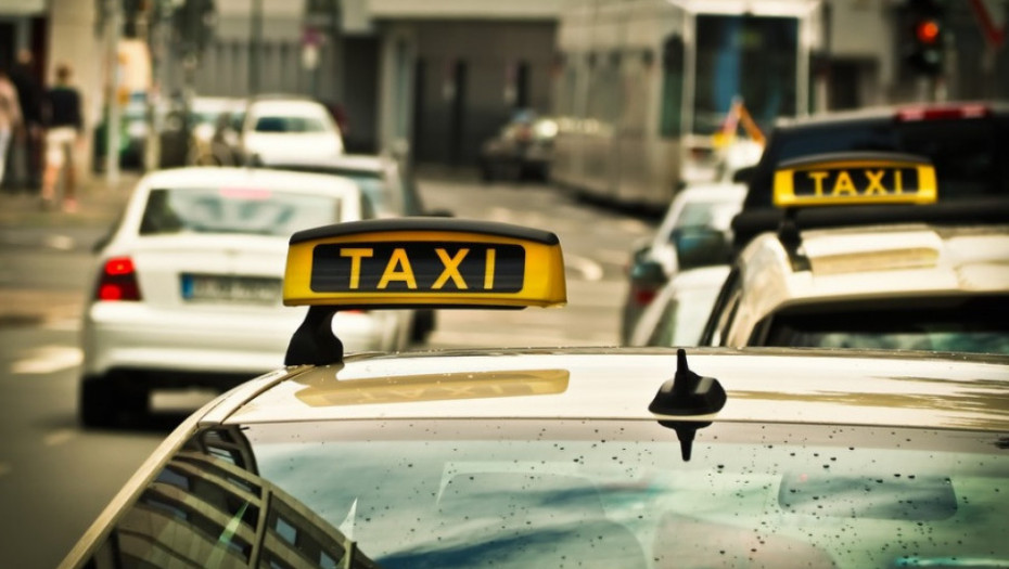 "Novi taxi" podneo zahtev za 500 dozvola, ali još bez odgovora