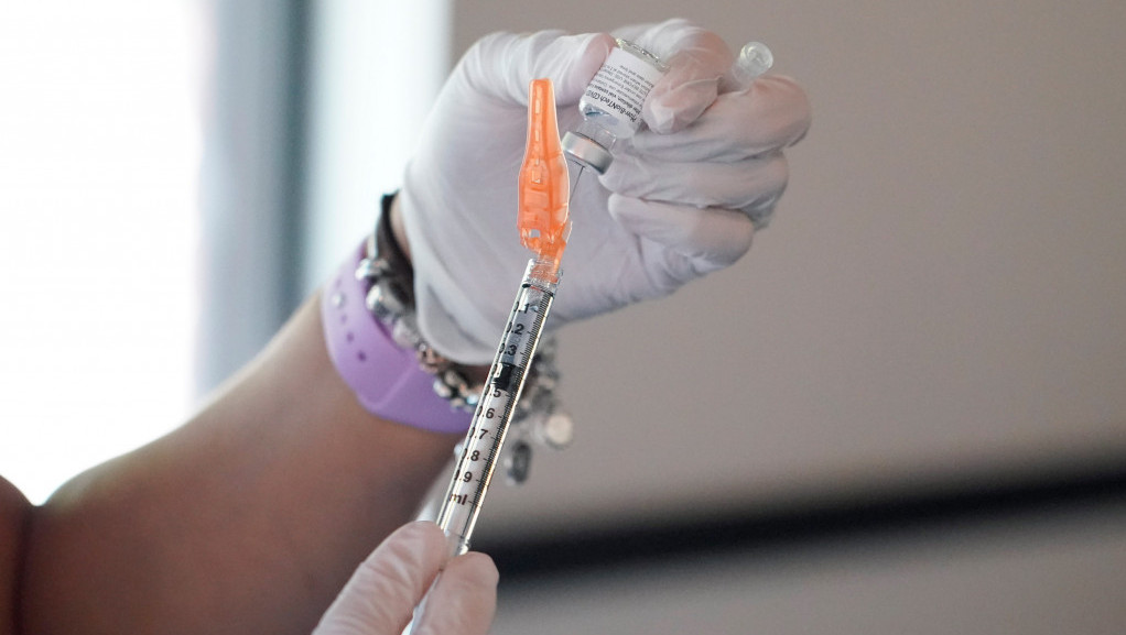 SAD: Dozvoljeno mešanje različitih vakcina za buster dozu