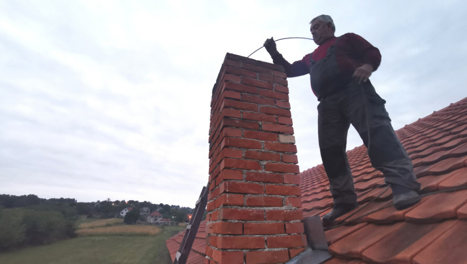 Kralj čačanskih krovova: Đuro je jedan od retkih odžačara u Zapadnoj Srbiji, kome ovih dana telefon ne prestaje da zvoni
