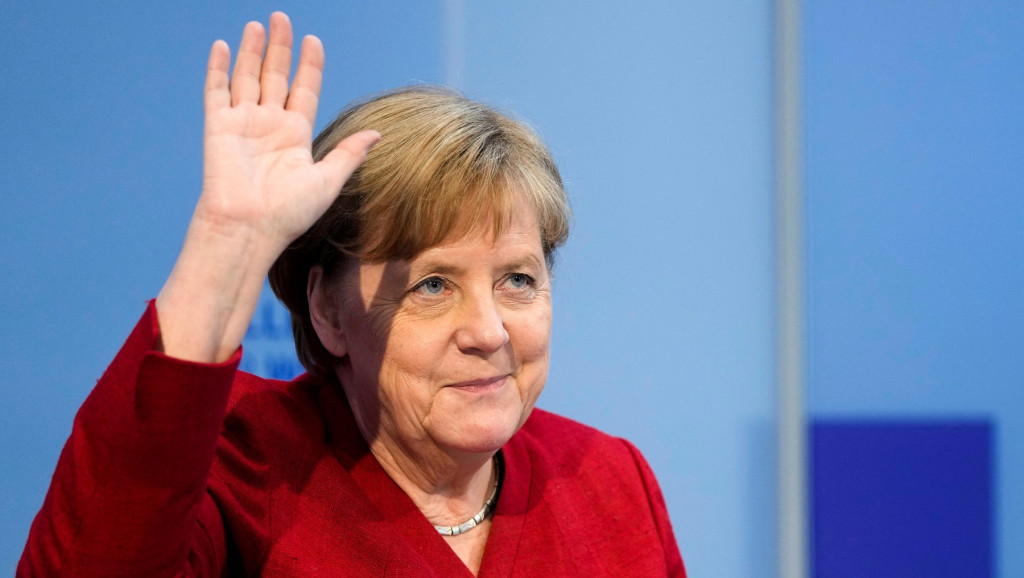 Auf Wiedersehen, Angela: 16 burnih kancelarskih godina - kako je Merkelova oblikovala Evropu i Nemačku