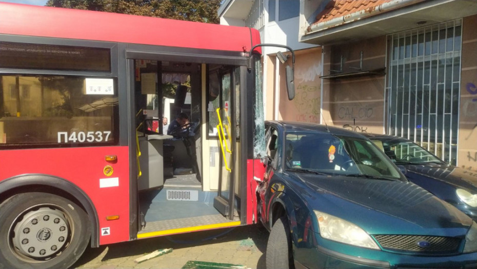 Uhapšen vozač koji je autobusom uleteo na igralište u Zemunu