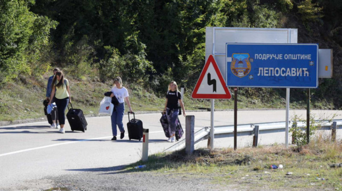 KFOR pomno prati situaciju, povećali broj i trajanje rutinskih patrola širom Kosova