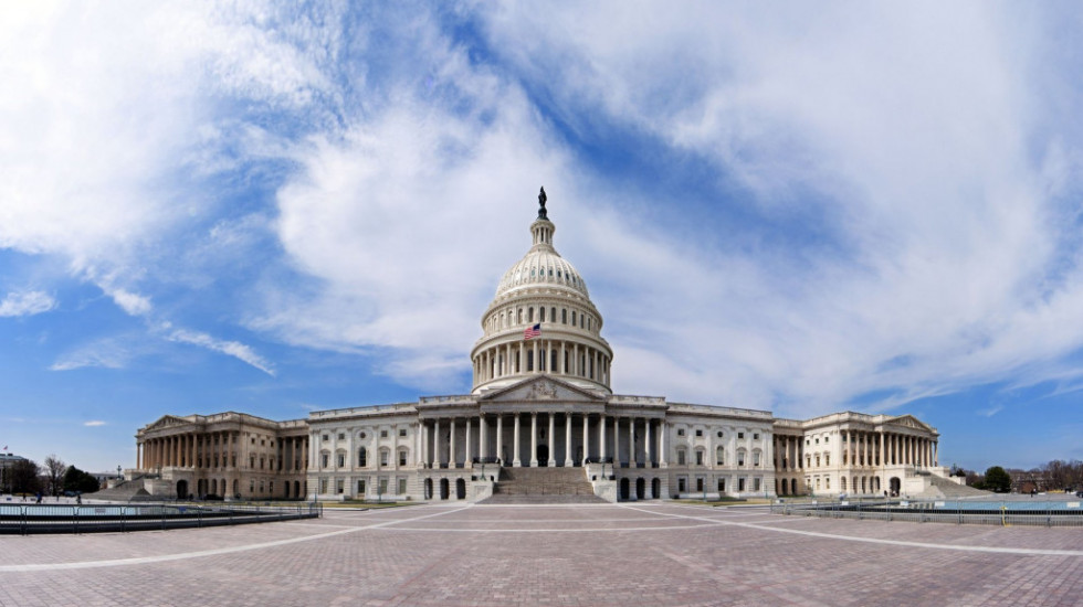 Kongres SAD odobrio zakon o zajmu i najmu oružja Ukrajini