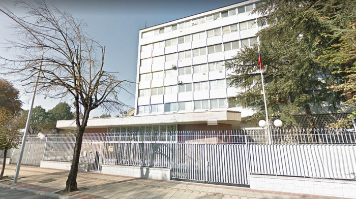 Ambasada Rusije u Beogradu: Odluke o proterivanju ruskih zvaničnika sa Kosova bespravne