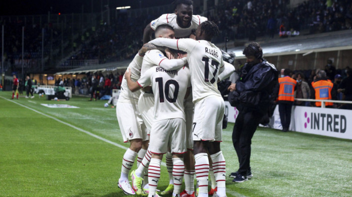 Atalanta nemoćna protiv roso-nera u derbiju Serije A: Moćni Milan osvojio Bergamo