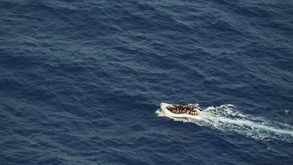 Jedno dete stradalo nakon potonuća broda sa migrantima, spaseno 40 osoba