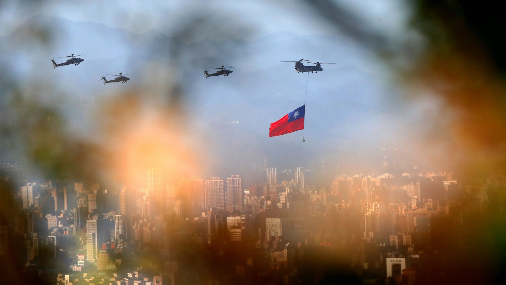 Tajvan upozorio kineske borbene avione da napuste njegov vazdušni prostor