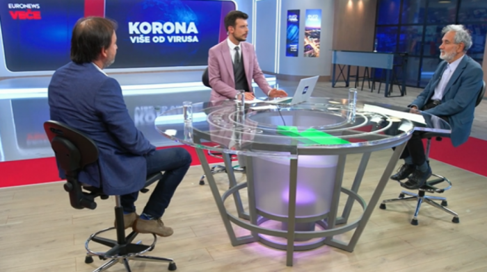 Stručnjaci za Euronews Srbija: Država pere ruke i ostavlja nam da sami odlučimo da li ćemo se vakcinisati ili ne