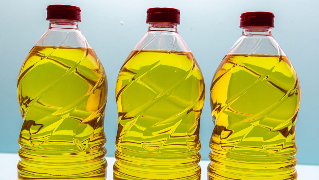 U Austriji najveći rast cena beleže namirnice iz kategorije jeftinije robe - suncokretovo ulje skuplje za 125 odsto