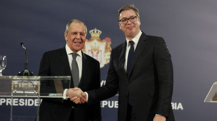 Vučić nakon susreta s Lavrovom: Nadamo se da će Srbiji biti odobrena povoljna cena gasa