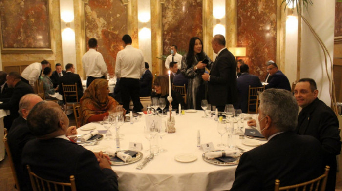 Selaković priredio večeru za ministre Pokreta nesvrstanih, premijerka sa predsednikom Gane i premijerom Alžira