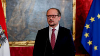 Austrijski kancelar Šalenberg podnosi ostavku, najavljena i nova povlačenja
