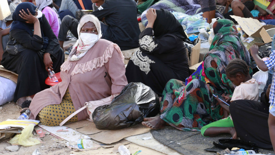 Pronađeno najmanje 15 tela migranata u pustinji u Libiji