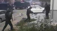 VIDEO Pripadnici kosovske policije ispaljuju suzavac i šok bombe u Mitrovici