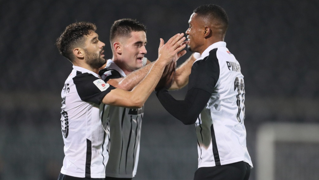 Partizan savladao Radnik: Rutinska pobeda crno-belih