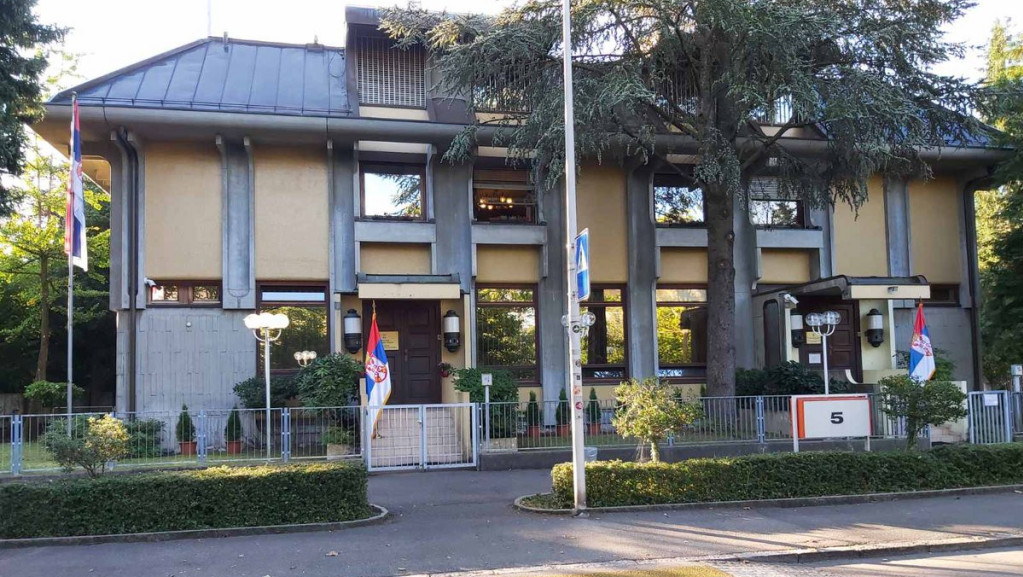 Srbija otkupila od Severne Makedonije udeo u zgradi Ambasade u Bernu