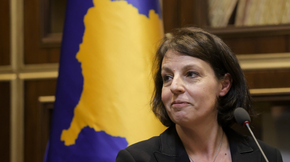 Gervala pozitivna na koronavirus po drugi put: Kosovska ministarka u izolaciji, otkazala sve sastanke