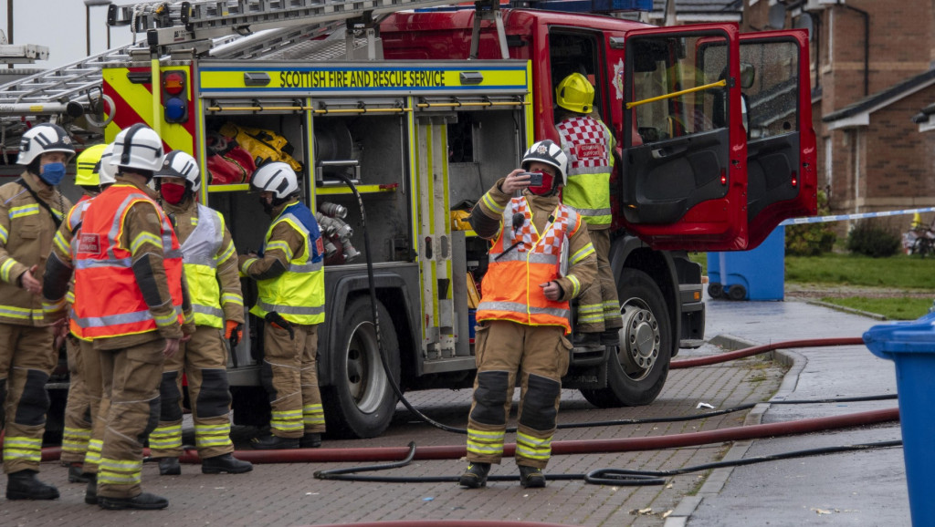 Zatvorena najprometnija železnička stanica u Škotskoj: Izbio požar u prodavnici vejp cigareta