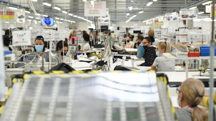 Otvoren novi pogon fabrike Magna u Aleksincu, zaposleno 800 ljudi