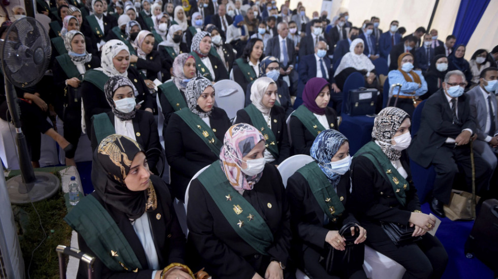 U Egiptu prvi put imenovane žene sudije, 98 njih položilo zakletvu