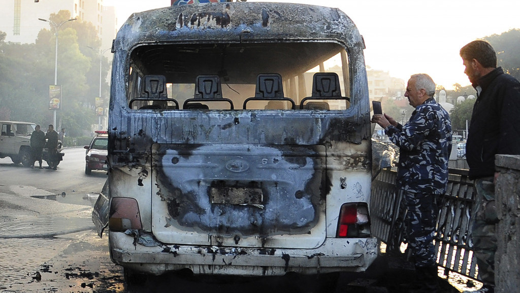 U eksploziji autobusa u Siriji poginulo 13 ljudi