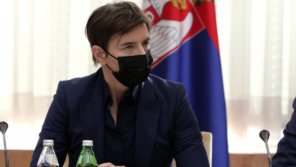 Brnabić: Bolja epidemiološka situacija, treća doza vakcine pomogla da se brojke poprave