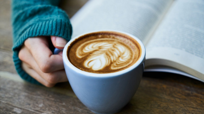 Koliko je zapravo "previše kafe" i šta se dešava kad preterate s kofeinom?