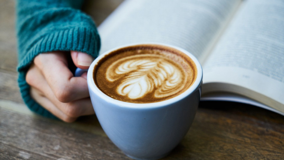 Koliko je zapravo "previše kafe" i šta se dešava kad preterate s kofeinom?