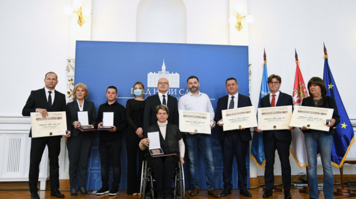 Uručene Oktobarske nagrade Novog Sada, Vučević: Ne sećam se da smo ikada imali toliko laureata