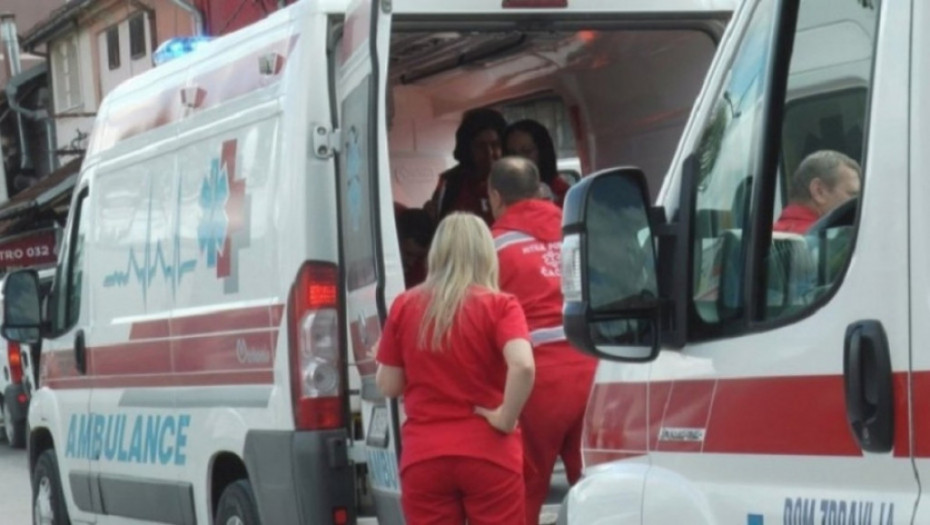 Ekipa Hitne pomoći u Beogradu napadnuta nožem jer je pacijent upozoren da stavi masku