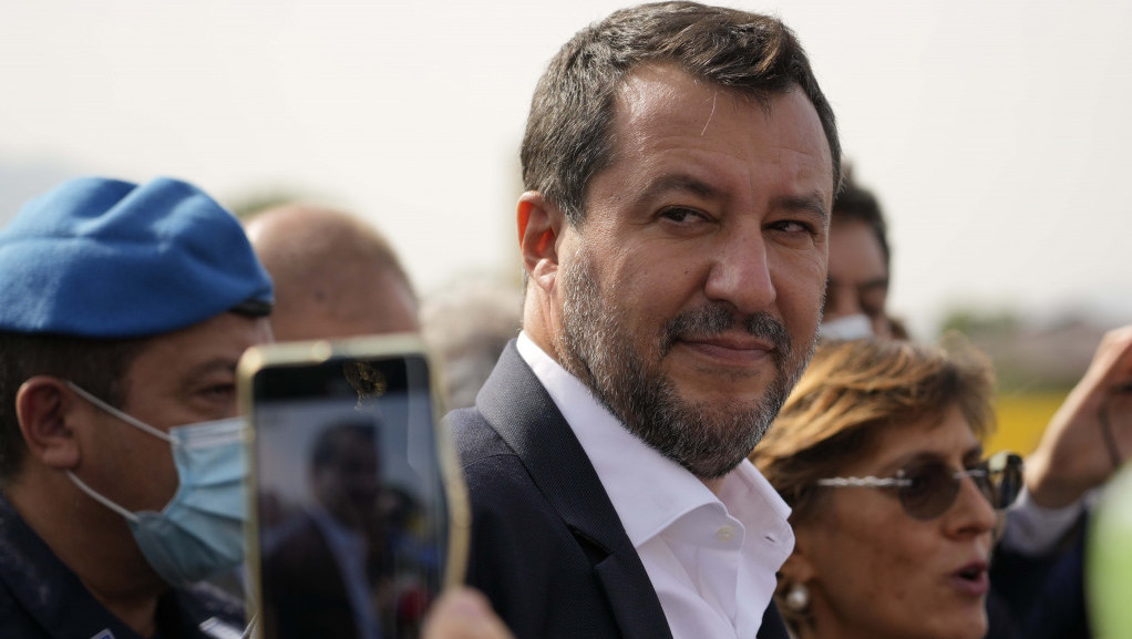 Euraktiv: Salvinijeva Liga okreće se EPP, želi distancu od Le Pen