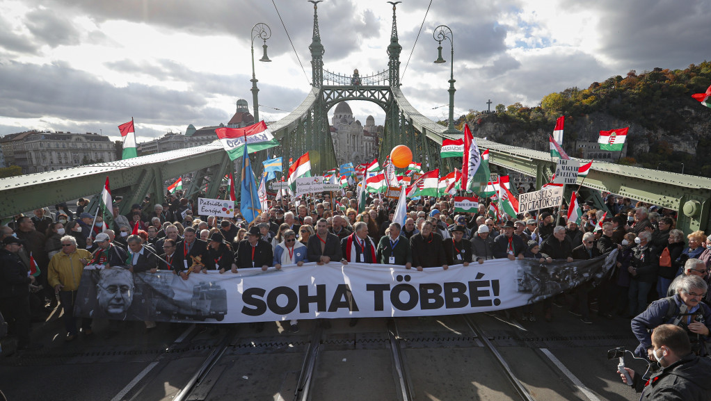 Skup podrške Viktoru Orbanu u Budimpešti, okupljanje najavila i opozicija
